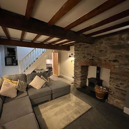 Abbey Cottage คลางกอซเลน ภายนอก รูปภาพ
